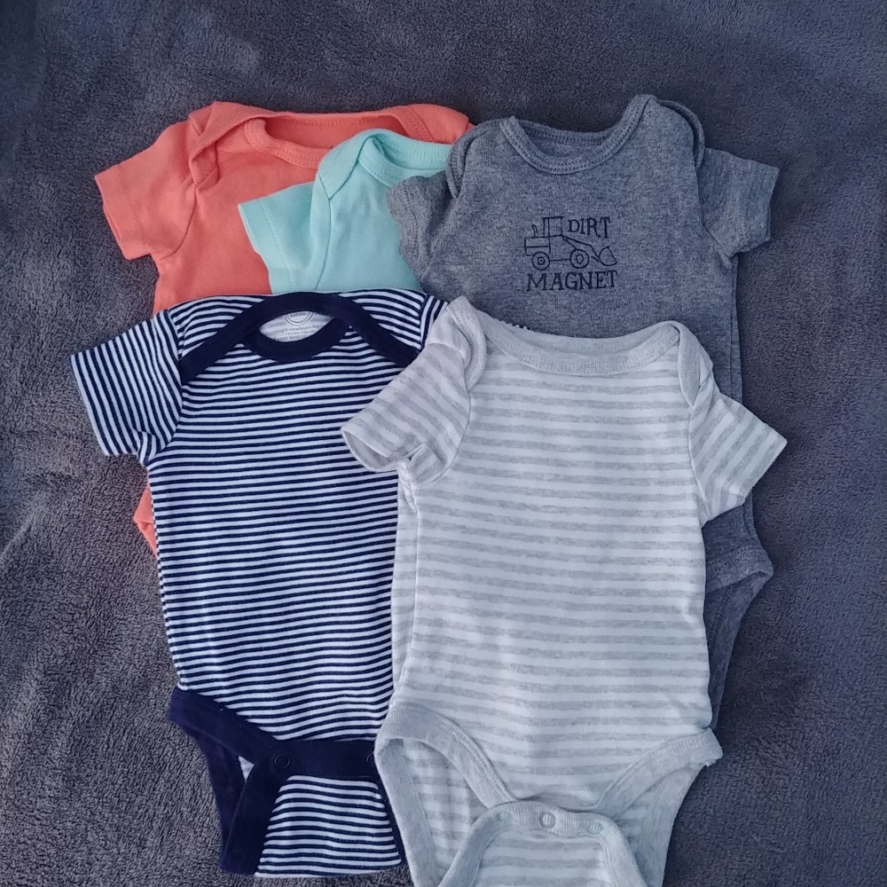 Newborn Onsies - Lot of 5